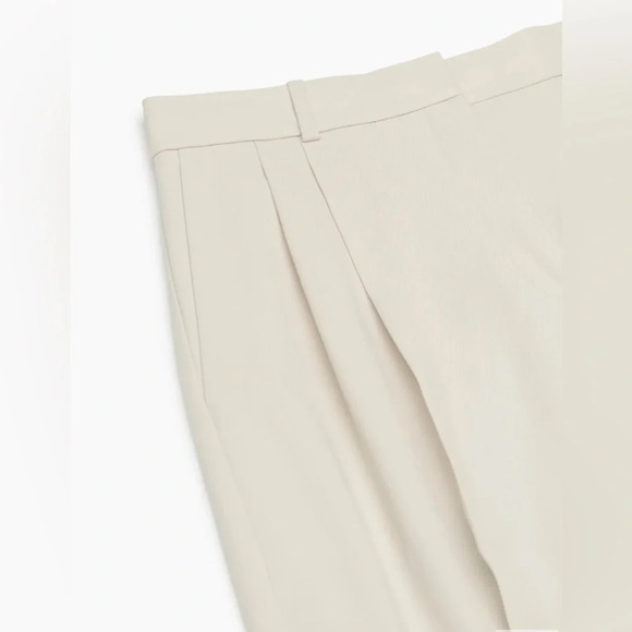 NWT Aritzia Babaton Vogue Pant Matte Pearl Size 6 City Wool High Waisted Pants - Picture 9 of 14